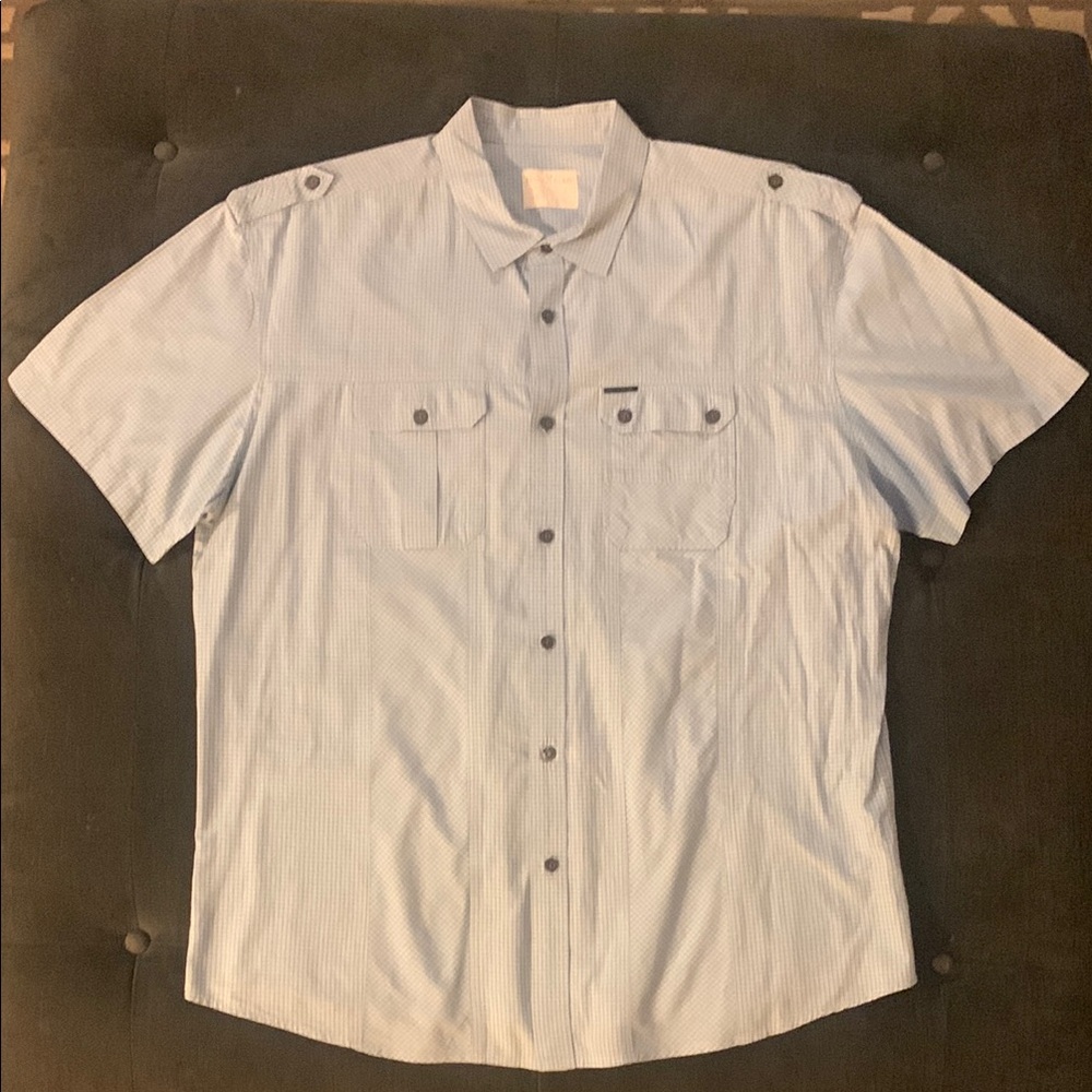 Gently used Ecko “Cut & Sew” short sleeve button up collared shirt Size XXL